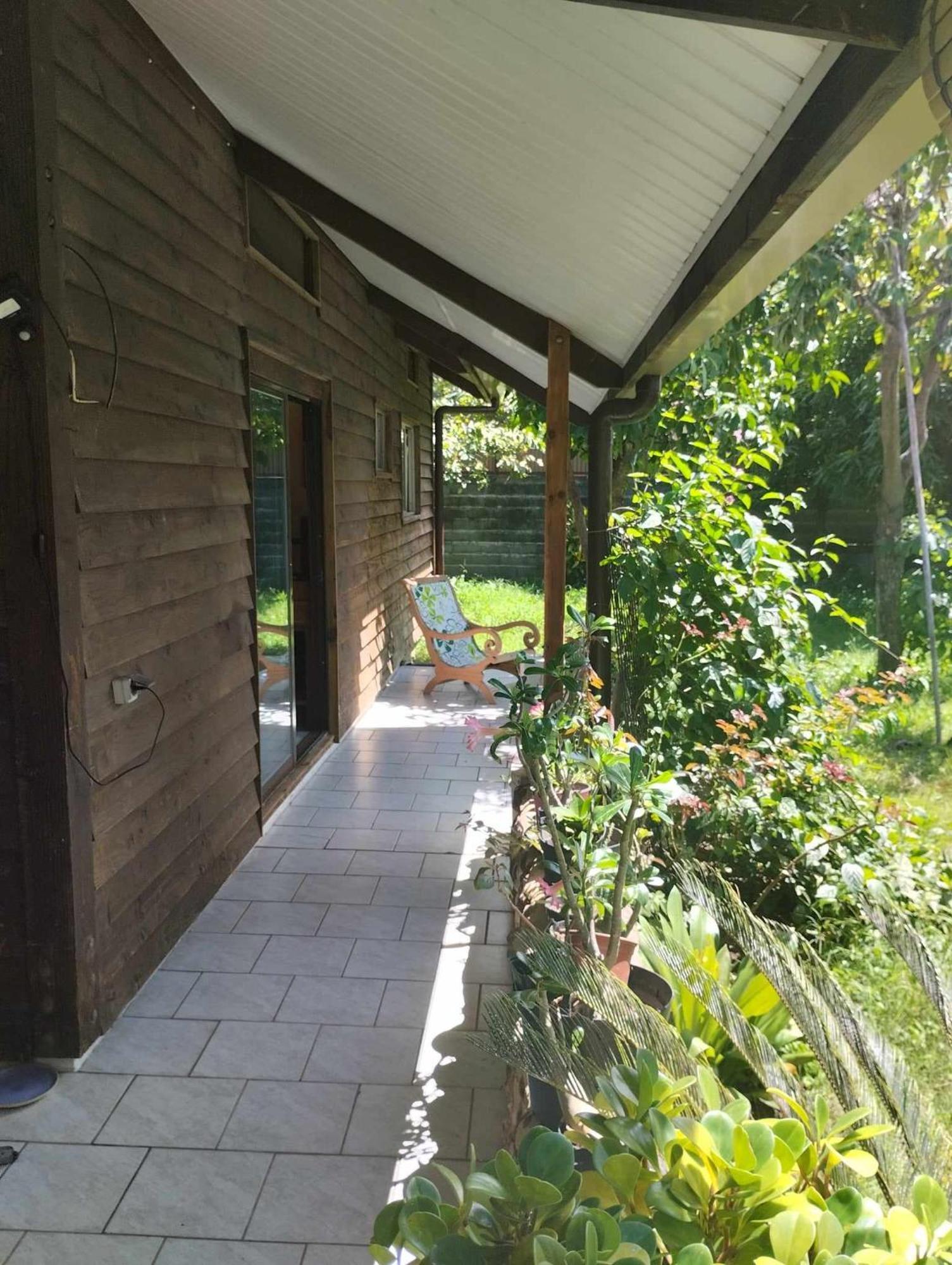 Tema'E Beach House Temae Exteriör bild