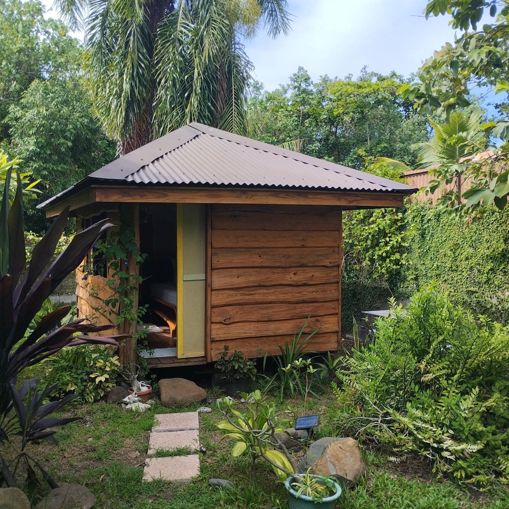 Tema'E Beach House Temae Exteriör bild